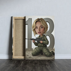 Canvas print z karykaturą blondynki w stroju wojskowym snajpera z numerem 18