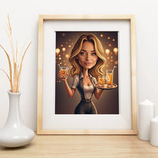 Rama z humorystycznym portretem uśmiechniętej blondynki trzymającej drinki
