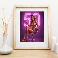 Otwarte eleganckie portret z okazji 50 urodzin, nowoczesna diva w neonowym świetle